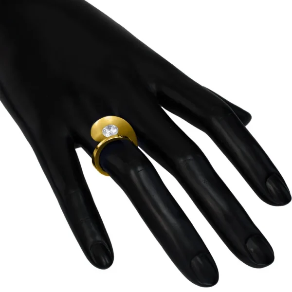 Modern & Elegant | Solitaire*Alex Soldier Dance Of Life Matte Engagement Ring