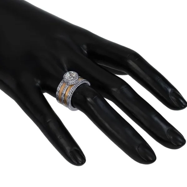 Halo*Alex Soldier Eternal Love Diamond Elevated Halo Engagement Ring