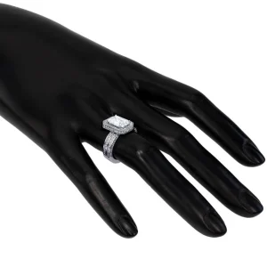 Halo*Alex Soldier Eternal Love Diamond Emerald Halo Engagement Ring
