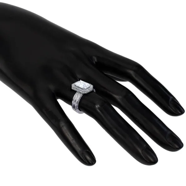 Halo*Alex Soldier Eternal Love Diamond Emerald Halo Engagement Ring