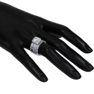 Halo*Alex Soldier Eternal Love Diamond Square Halo Engagement Ring