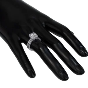Halo*Alex Soldier Eternal Love Diamond Square Halo Engagement Ring