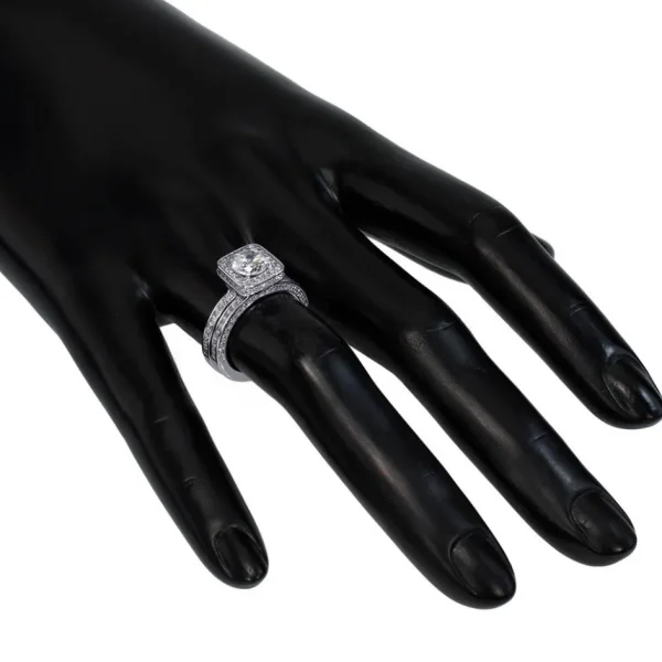 Halo*Alex Soldier Eternal Love Diamond Square Halo Engagement Ring
