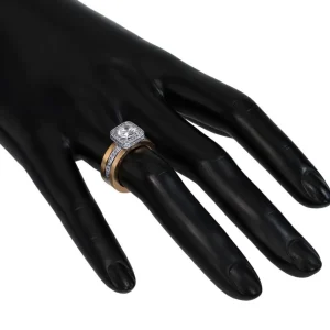 Halo*Alex Soldier Eternal Love Diamond Square Halo Engagement Ring