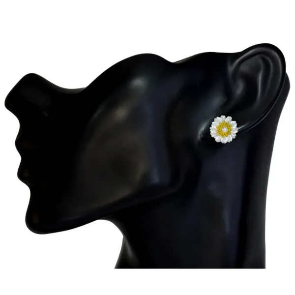 Citrine Jewelry | Stud Earrings*Alex Soldier Gold Baby Blossom Earrings with Carved Mother Of Pearl