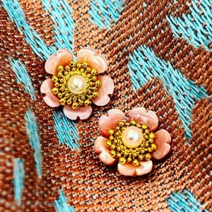 Pearl Earrings | Stud Earrings*Alex Soldier Gold Blossom Stud Earrings with Pearls