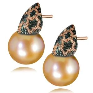 Pearl Earrings | Stud Earrings*Alex Soldier Gold Earrings with Freshwater Peach Pearls