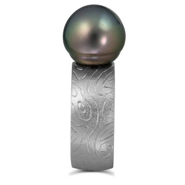Designer Rings | Pearl Rings*Alex Soldier Gold Ring with Tahitian Grey Pearl and Diamonds