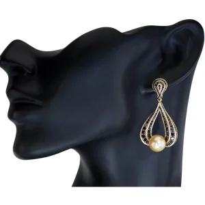 Diamond Jewelry | Pearl Earrings*Alex Soldier Gold Twist Earrings With Golden Pearls & Diamonds