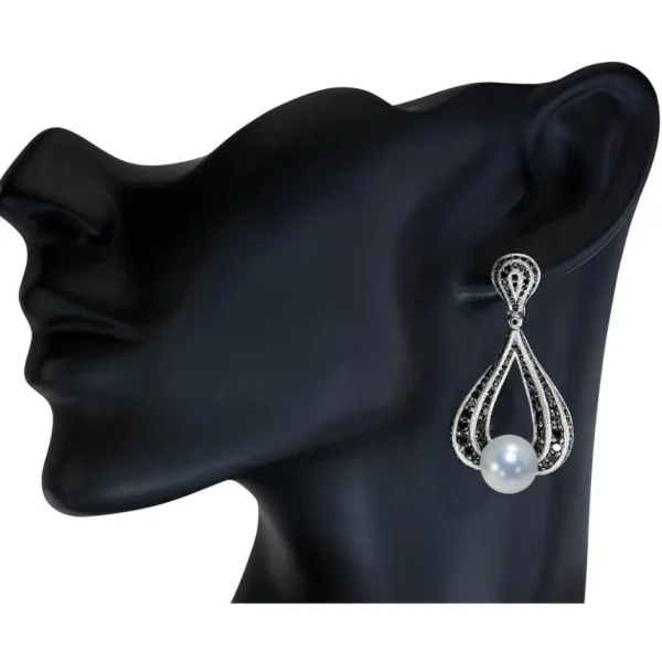 Pearl Earrings | Diamond Earrings*Alex Soldier Gold Twist Earrings With Freshwater Pearl & Diamonds