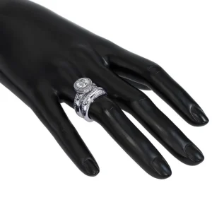 Halo | Gold Rings*Alex Soldier Modern Sensuality Diamond Halo Hope Engagement Ring