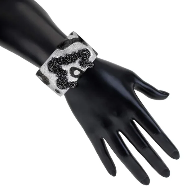 Cuff Bracelets*Alex Soldier Silver Cora Pattern Cuff Bracelet with Black Spinel